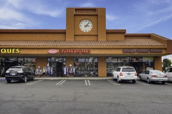 Pismo Coast Plaza: Five Cities Dr, Pismo Beach, CA, 93449